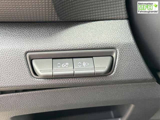 Renault / Trafic / / / / 