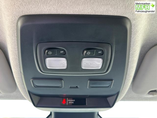 Renault / Trafic / / / / 