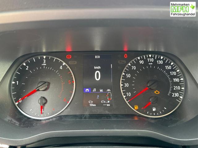 Renault / Trafic / / / / 