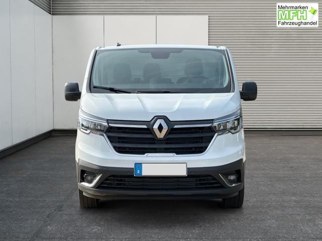 Renault / Trafic / / / / 