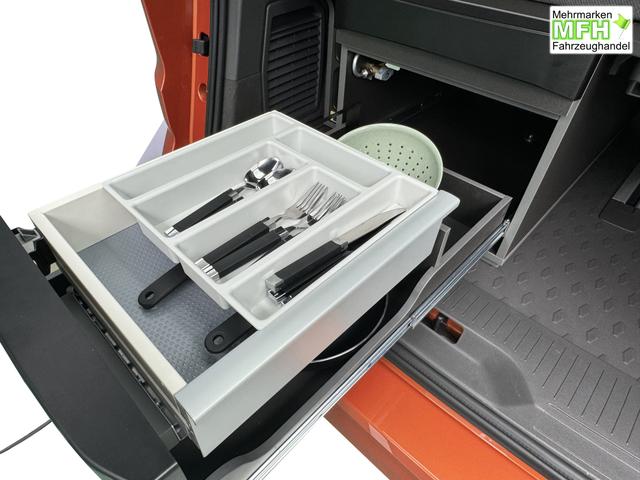 Beispielbilder, ggf. teilweise mit Sonderausstattung