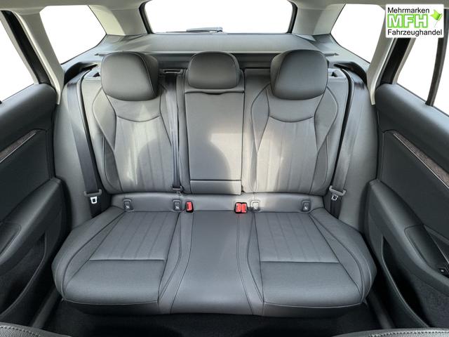 Beispielbilder, ggf. teilweise mit Sonderausstattung