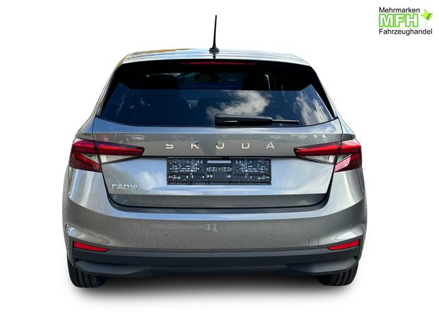 Beispielbilder, ggf. teilweise mit Sonderausstattung