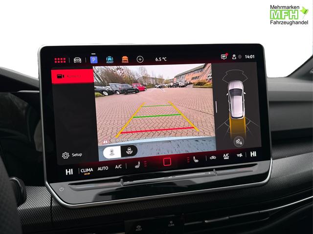 Volkswagen / Golf / / / / , Beispielbilder, ggf. teilweise mit Sonderausstattung