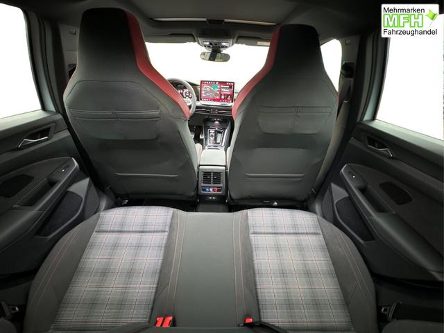 Volkswagen / Golf / / / / , Beispielbilder, ggf. teilweise mit Sonderausstattung