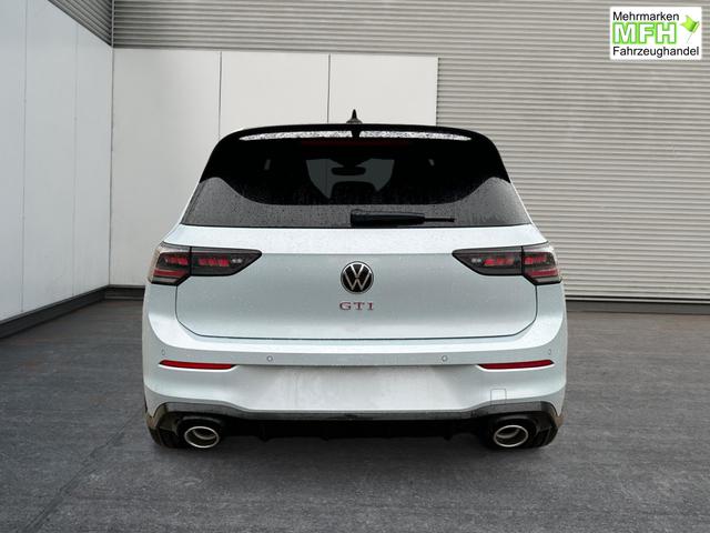 Volkswagen / Golf / / / / , Beispielbilder, ggf. teilweise mit Sonderausstattung