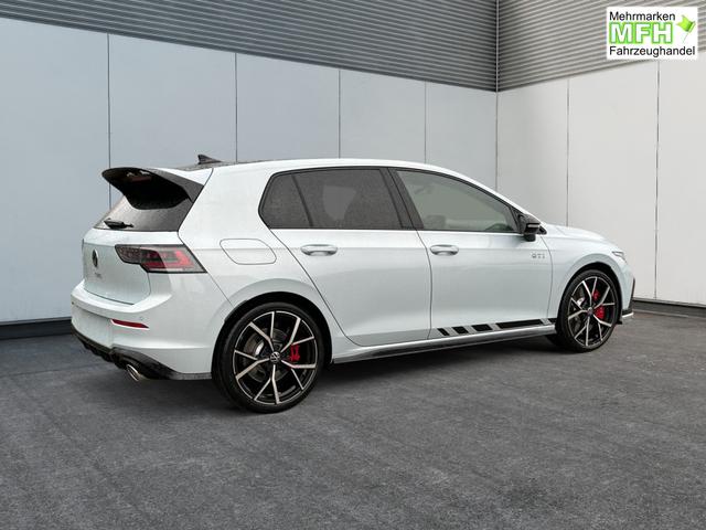 Volkswagen / Golf / / / / , Beispielbilder, ggf. teilweise mit Sonderausstattung