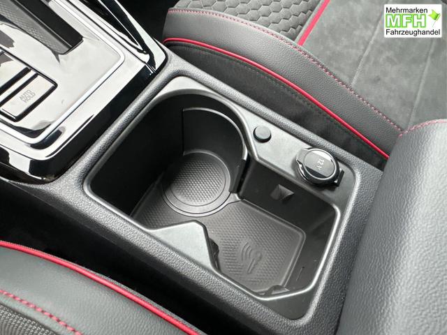 Volkswagen / Golf / / / / , Beispielbilder, ggf. teilweise mit Sonderausstattung