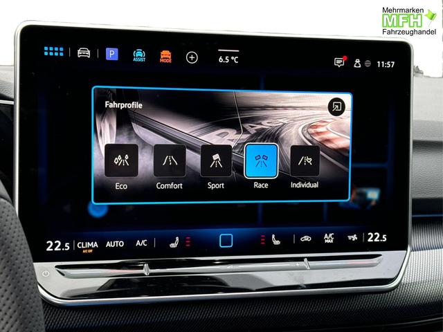 Volkswagen / Golf / Schwarz / / / LED MATRIX+ PDC +KAMERA+ KLIMAUT.18 LM, Beispielbilder, ggf. teilweise mit Sonderausstattung