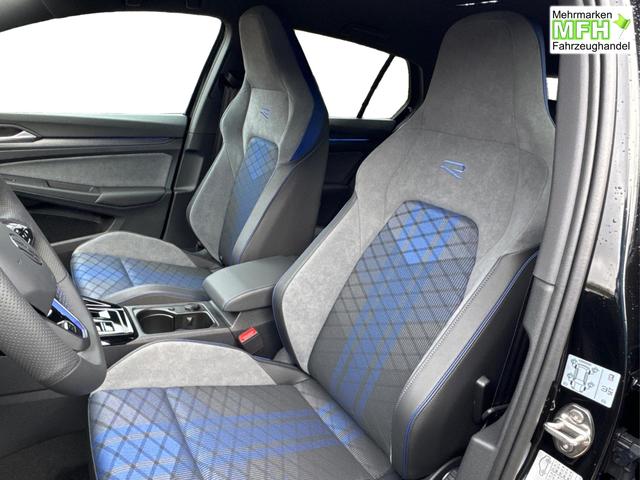 Volkswagen / Golf / Schwarz / / / LED MATRIX+ PDC +KAMERA+ KLIMAUT.18 LM, Beispielbilder, ggf. teilweise mit Sonderausstattung