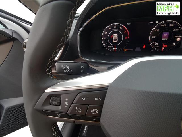 Seat Leon / EU-Neuwagen / Reimport, Bei den verwendeten Bildern kann es sich um Beispielbilder handeln, ggf. teilweise mit Sonderausstattung.