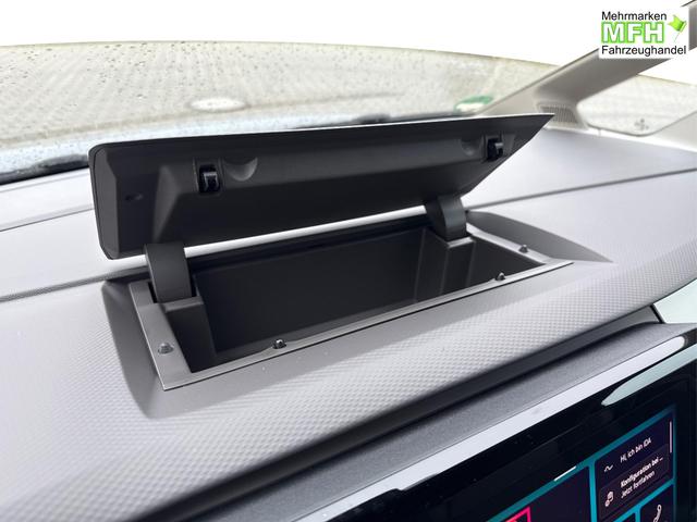 Beispielbilder, ggf. teilweise mit Sonderausstattung