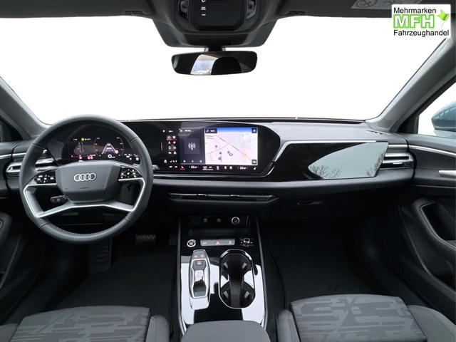 Audi / A5 Avant / / / / AHK+KAMERA+EL. HECKKL.+NAVI+SHZ+17 LM