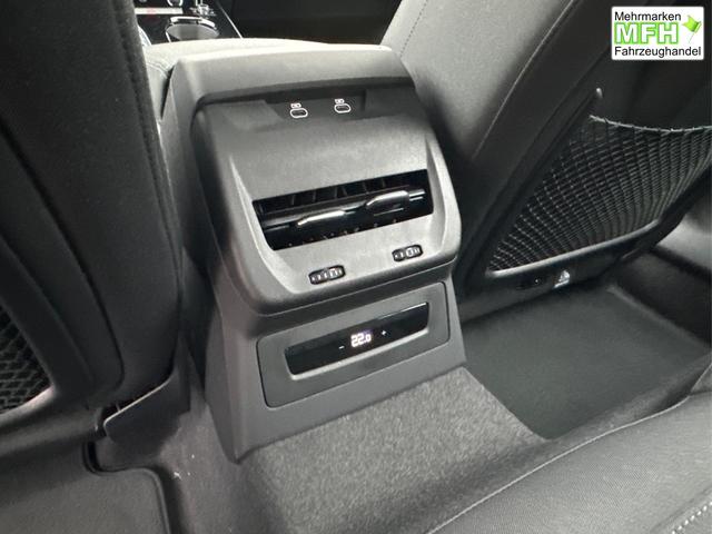 Audi / A5 Avant / / / / AHK+KAMERA+EL. HECKKL.+NAVI+SHZ+17 LM