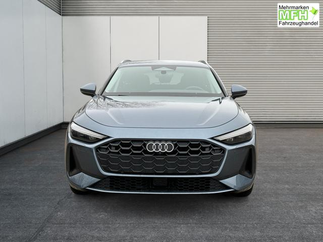 Audi / A5 Avant / / / / AHK+KAMERA+EL. HECKKL.+NAVI+SHZ+17 LM