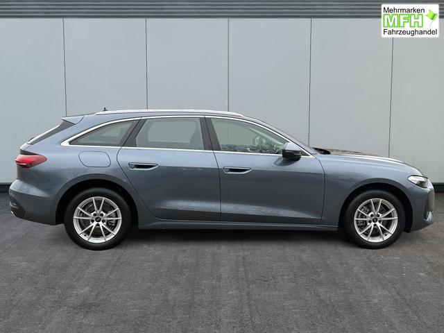 Audi / A5 Avant / / / / AHK+KAMERA+EL. HECKKL.+NAVI+SHZ+17 LM
