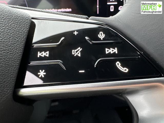 Audi / A5 Avant / / / / AHK+KAMERA+EL. HECKKL.+NAVI+SHZ+17 LM