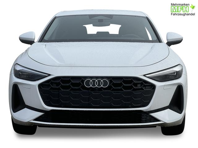 Beispielbilder, ggf. teilweise mit Sonderausstattung