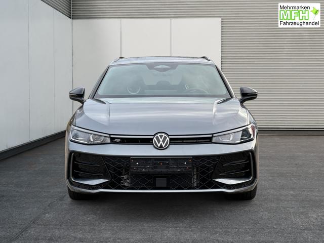 Volkswagen / Passat Variant / Grau / / / 4WD+AHK+PANO+HARMAN+19+BLACK STYLE, Beispielbilder, ggf. teilweise mit Sonderausstattung