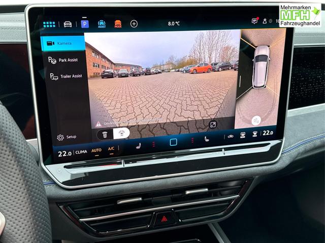 Volkswagen / Passat Variant / Grau / / / 4WD+AHK+PANO+HARMAN+19+BLACK STYLE, Beispielbilder, ggf. teilweise mit Sonderausstattung