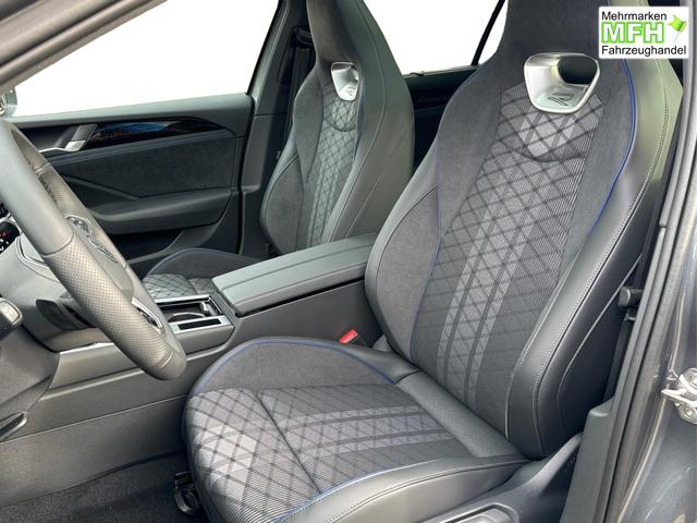 Volkswagen / Passat Variant / Grau / / / 4WD+AHK+PANO+HARMAN+19+BLACK STYLE, Beispielbilder, ggf. teilweise mit Sonderausstattung