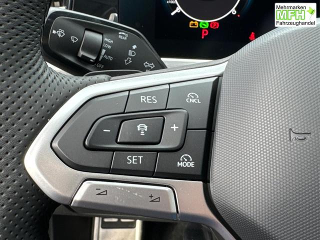 Volkswagen / Passat Variant / Grau / / / 4WD+AHK+PANO+HARMAN+19+BLACK STYLE, Beispielbilder, ggf. teilweise mit Sonderausstattung