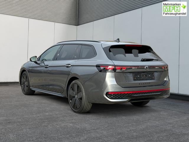 Volkswagen / Passat Variant / Grau / / / 4WD+AHK+PANO+HARMAN+19+BLACK STYLE, Beispielbilder, ggf. teilweise mit Sonderausstattung