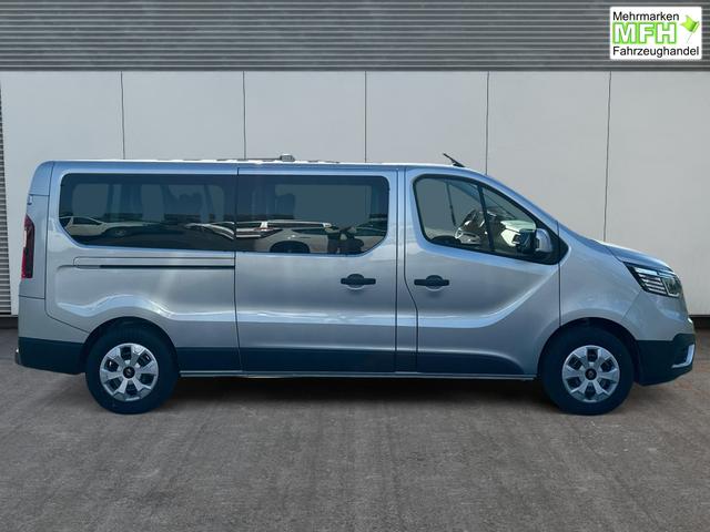 Renault / Trafic / / / / 