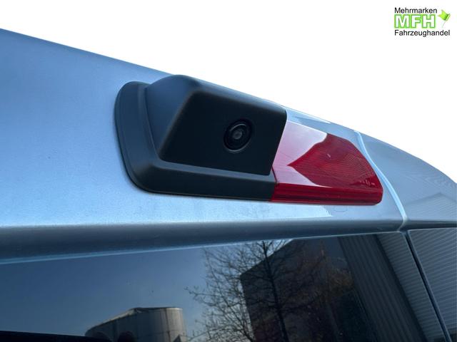 Renault / Trafic / / / / 