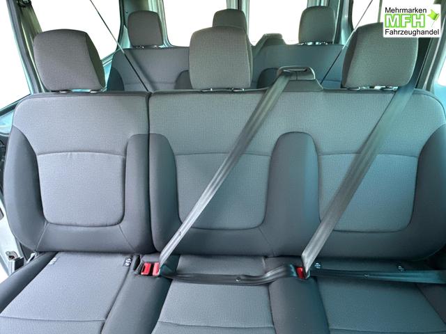 Renault / Trafic / / / / 