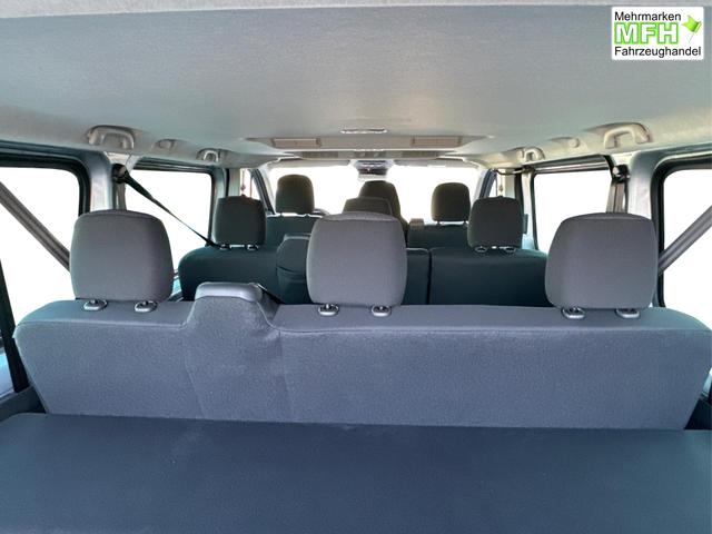 Renault / Trafic / / / / 