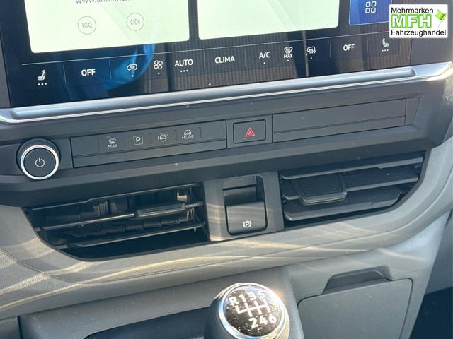 Volkswagen / T7 Kastenwagen / / / / LED+KLIMA+PDC+LANE ASSIST+FL&Uuml;GELT&Uuml;REN