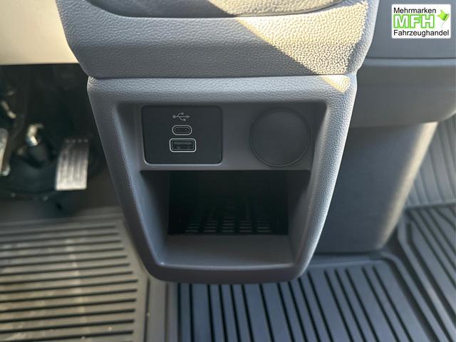 Volkswagen / T7 Kastenwagen / / / / LED+KLIMA+PDC+LANE ASSIST+FL&Uuml;GELT&Uuml;REN