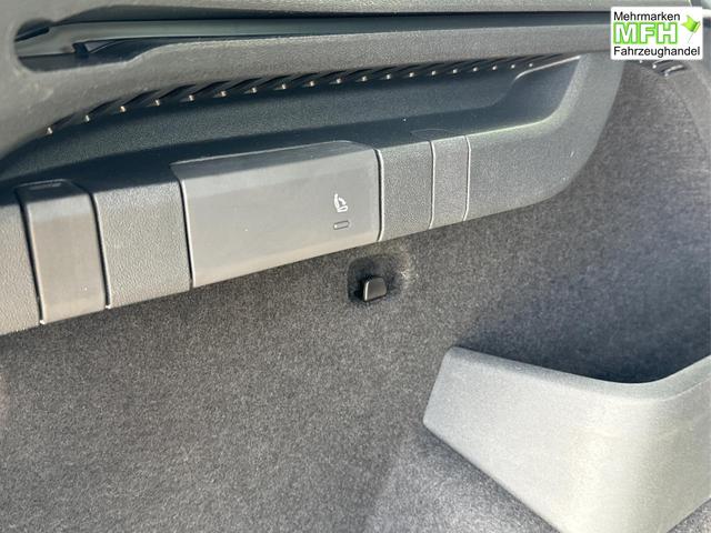 Volkswagen / Tayron / Grau / / / SHZ+ACC+PDC+KAMERA+EL.HECKKL.