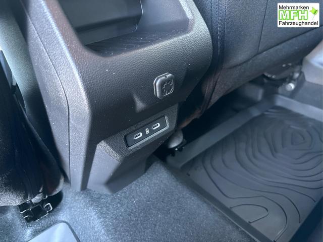 Beispielbilder, ggf. teilweise mit Sonderausstattung