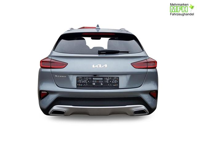 Beispielbilder, ggf. teilweise mit Sonderausstattung