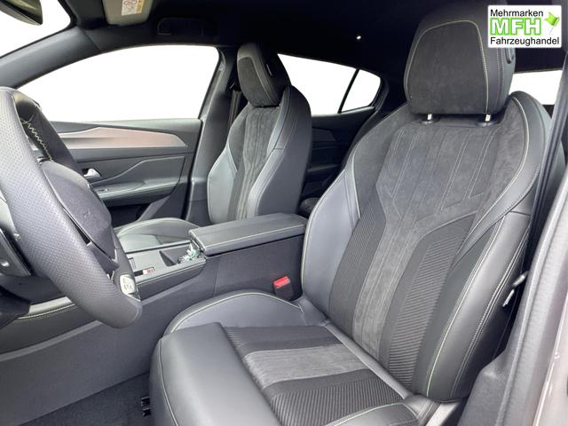 Peugeot / 408 / / / / 