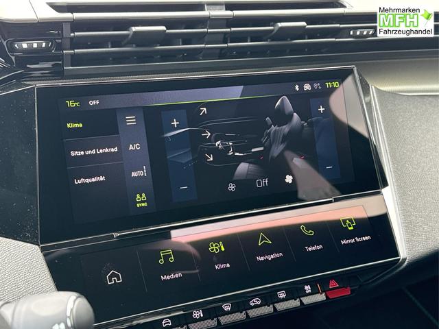 Peugeot / 408 / / / / 