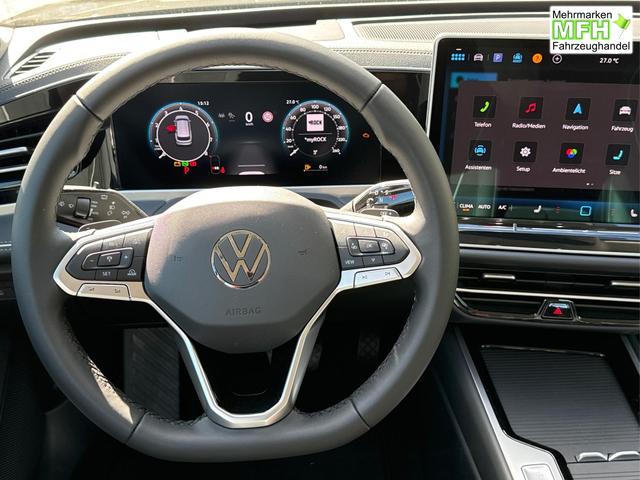 Volkswagen / Passat Variant / Schwarz / / / DSG+AHK+NAVI+MATRIX+MASSAGE+ACC+KAMERA