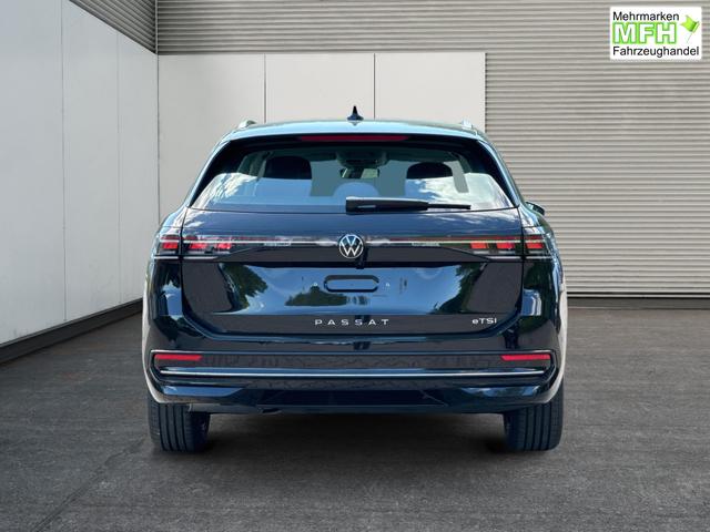 Volkswagen / Passat Variant / Schwarz / / / DSG+AHK+NAVI+MATRIX+MASSAGE+ACC+KAMERA
