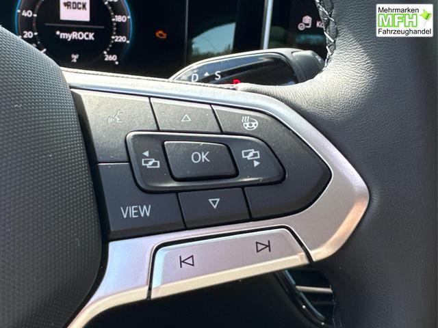 Volkswagen / Passat Variant / Schwarz / / / DSG+AHK+NAVI+MATRIX+MASSAGE+ACC+KAMERA