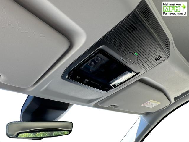 Volkswagen / Caddy / / / / LANE ASSIST+CAM+SHZ+KLIMA+GJR+GRA