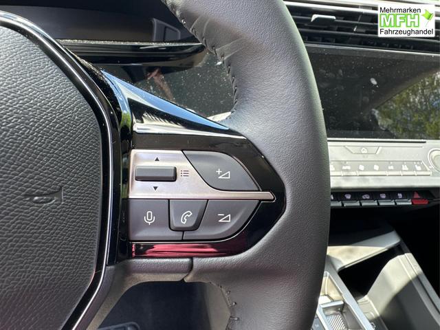 Peugeot / 308 SW / Wei&szlig; / / / EAT8+SHZ+AGR+KAMERA+ACC+KLIMA+LED+PDC+17 ALU