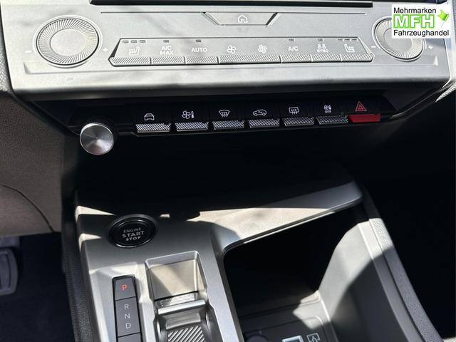 Peugeot / 308 SW / Wei&szlig; / / / EAT8+SHZ+AGR+KAMERA+ACC+KLIMA+LED+PDC+17 ALU