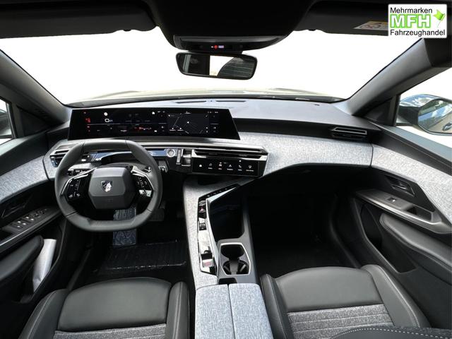 Peugeot / 5008 / Grau / / / e-DSC6+7 SITZE+NAVI+KAMERA+LED+19 ALU+KLIMA+PANORAMADISPLAY