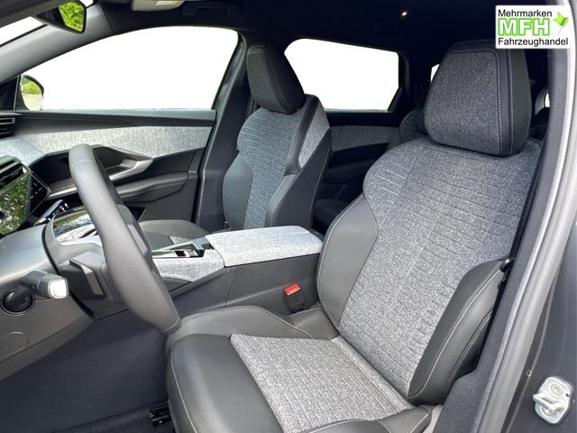 Peugeot / 5008 / Grau / / / e-DSC6+7 SITZE+NAVI+KAMERA+LED+19 ALU+KLIMA+PANORAMADISPLAY