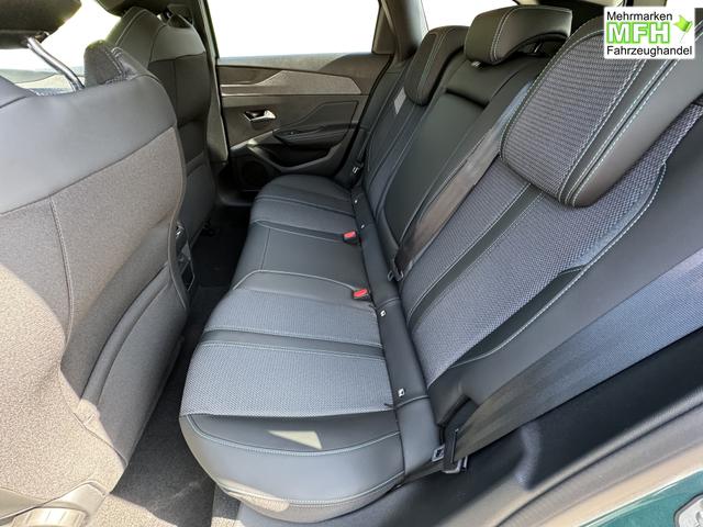 Beispielbilder, ggf. teilweise mit Sonderausstattung