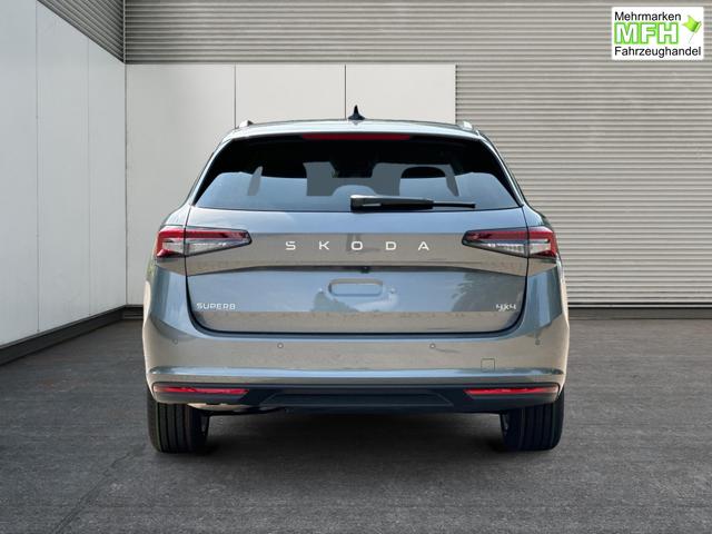 Skoda / Superb Combi / / / / DSG+4WD+NAVI+EL. HECKKL.+SHZ V+H