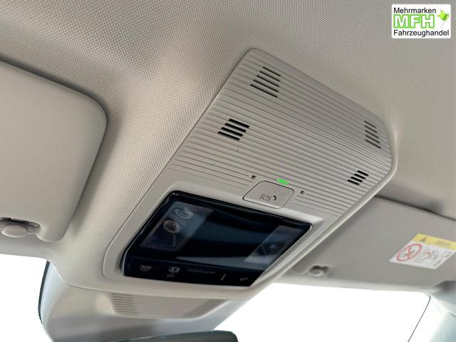 Skoda / Superb Combi / / / / DSG+4WD+NAVI+EL. HECKKL.+SHZ V+H