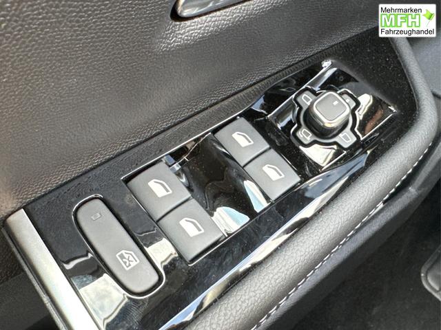 Opel / Astra Sports Tourer / / / / 